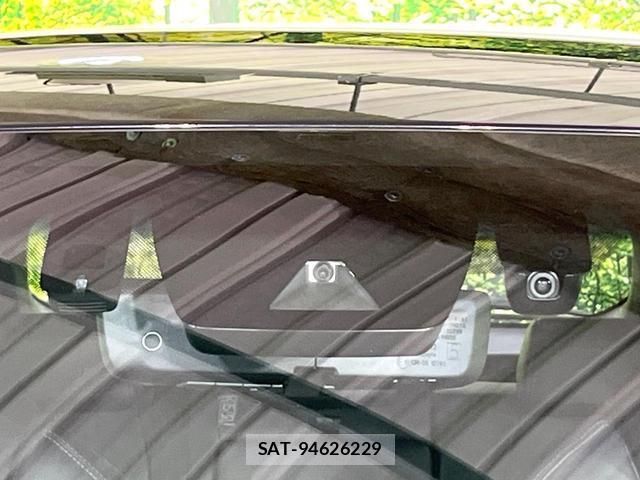 Toyota HARRIER 2021-04 8071218-5