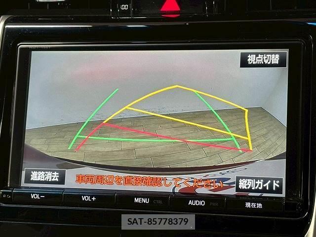 Toyota HARRIER 2017-06 8071576-3