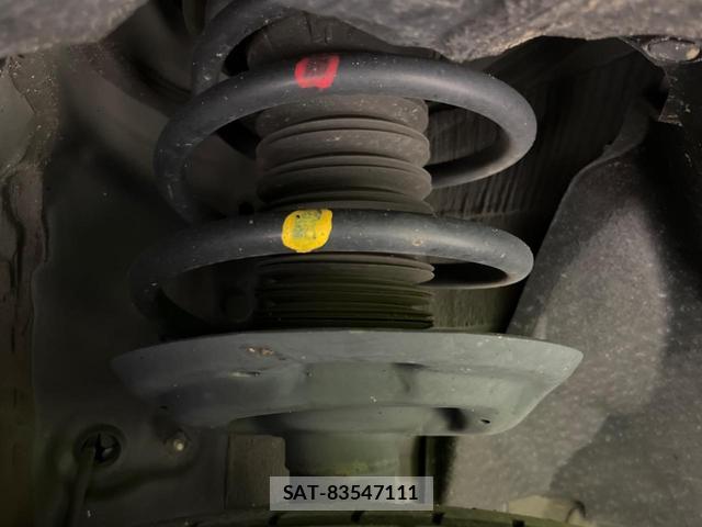 Toyota HARRIER 2023-01 8071646-19