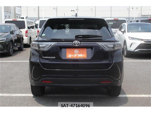 Toyota HARRIER 2014-08 8071964-11