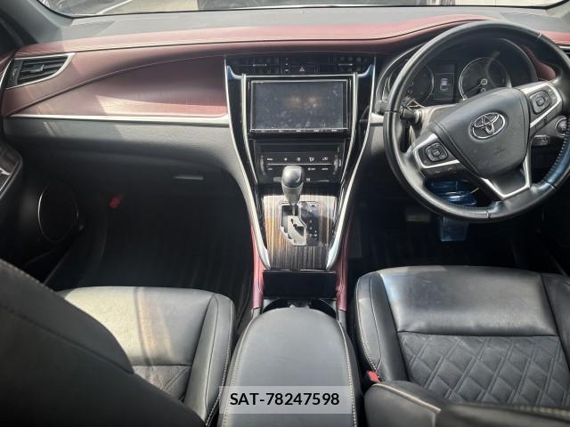 Toyota HARRIER 2017-03 8072128-7
