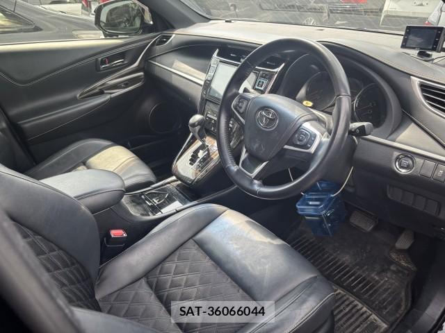 Toyota HARRIER 2015-09 8072134-9
