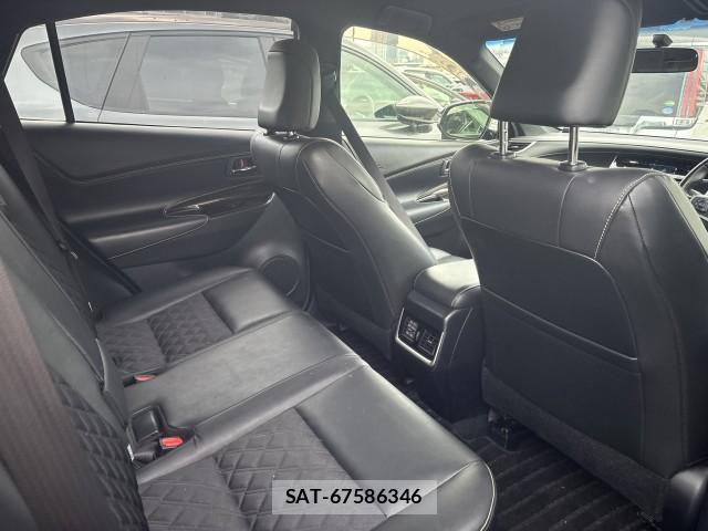 Toyota HARRIER 2017-05 8072141-4