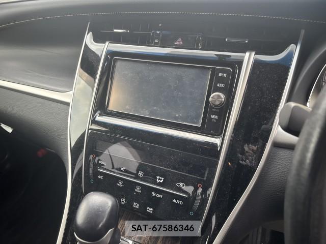 Toyota HARRIER 2017-05 8072141-9