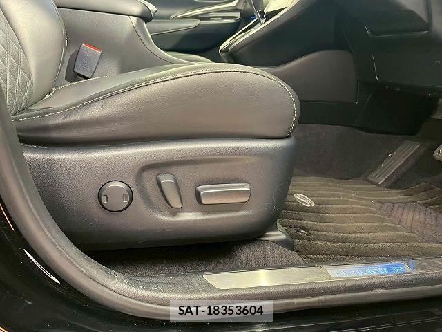 Toyota HARRIER 2018-12 8072605-7