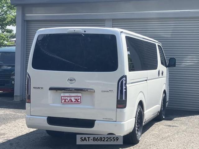 Toyota HIACE VAN 2025-03 8070862-1