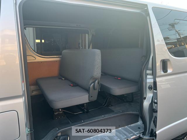 Toyota HIACE VAN 2016-07 8070868-15