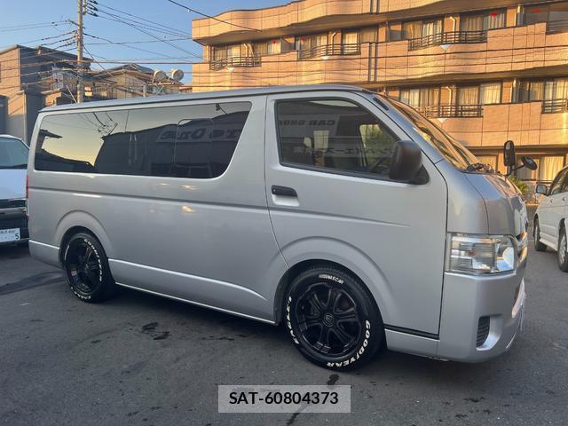 Toyota HIACE VAN 2016-07 8070868-2