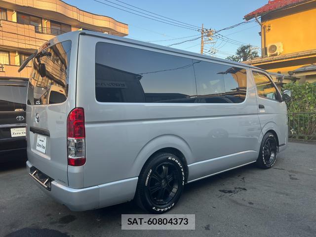 Toyota HIACE VAN 2016-07 8070868-4