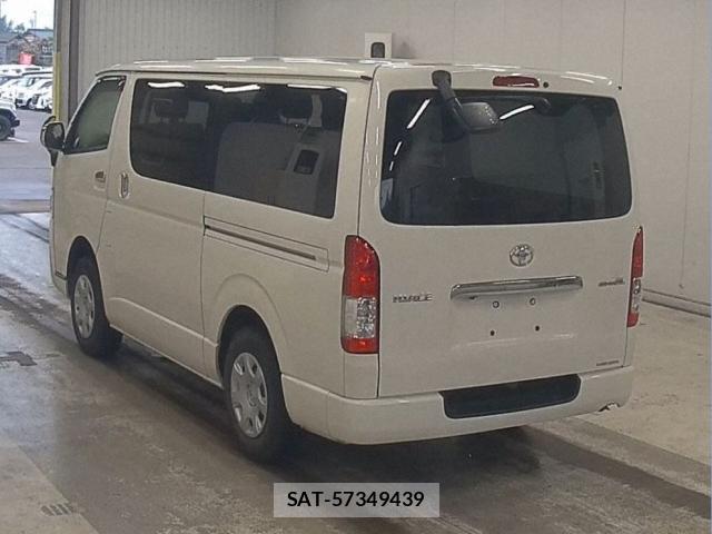 Toyota HIACE VAN 2018-06 8070913-1