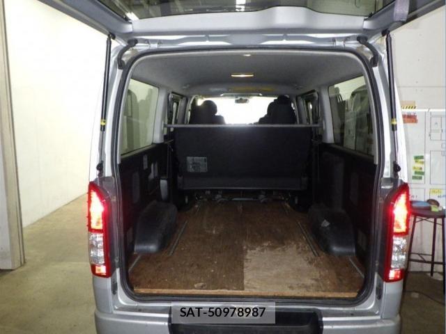 Toyota HIACE VAN 2015-06 8070918-2