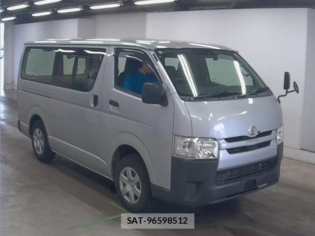 Toyota HIACE VAN 2018-06 8070922-0