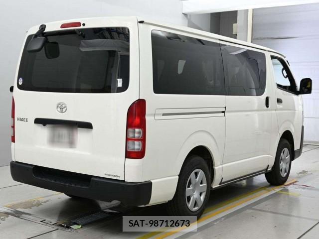 Toyota HIACE VAN 2024-03 8070924-1