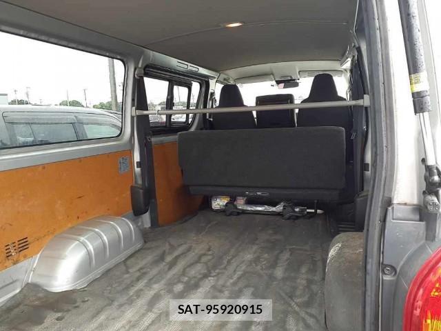 Toyota HIACE VAN 2021-06 8070925-2
