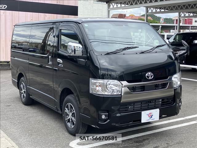 Toyota HIACE VAN 2026-05 8071039-14