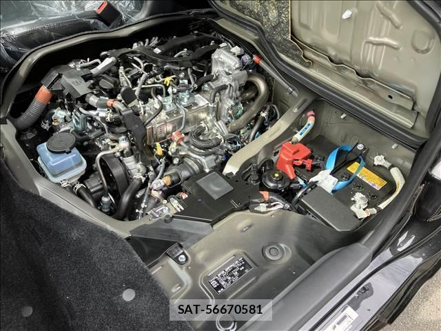Toyota HIACE VAN 2026-05 8071039-19