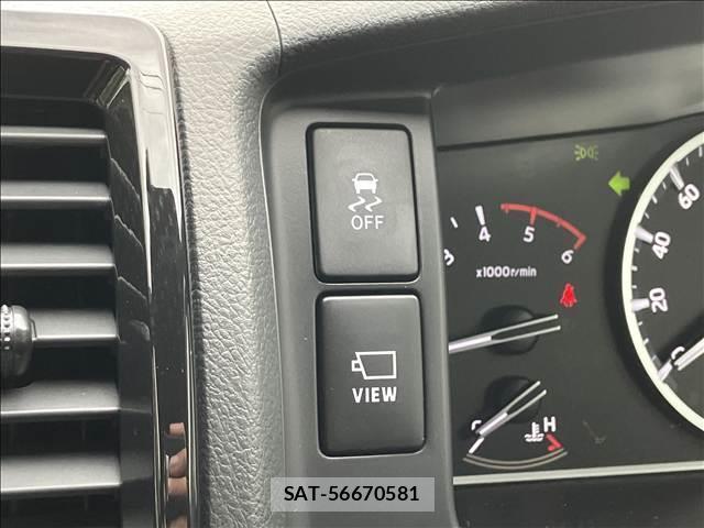 Toyota HIACE VAN 2026-05 8071039-6