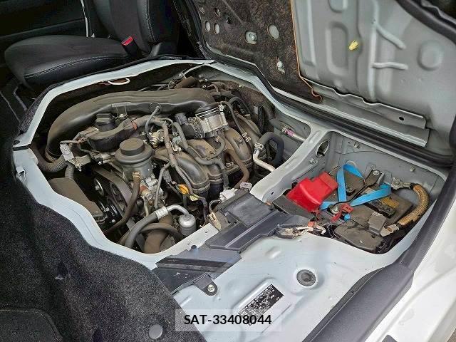 Toyota HIACE VAN 2017-02 8071683-17