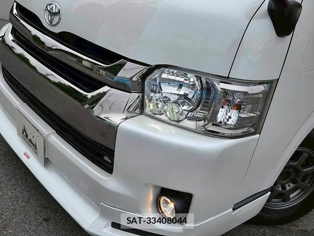 Toyota HIACE VAN 2017-02 8071683-18