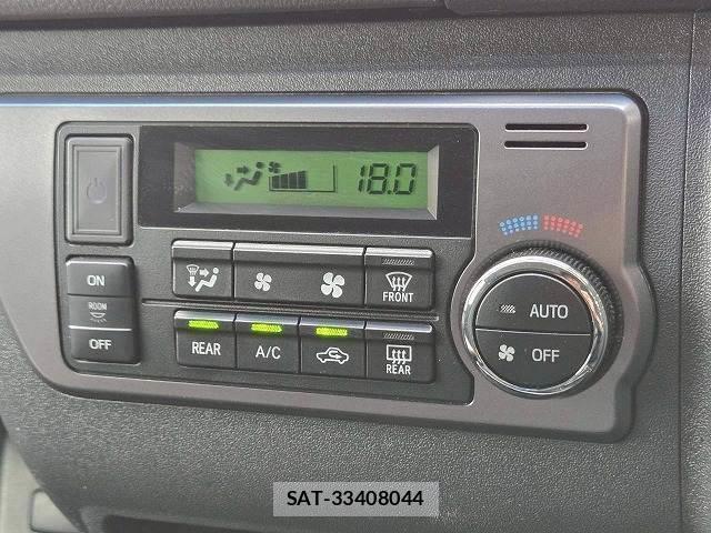 Toyota HIACE VAN 2017-02 8071683-6
