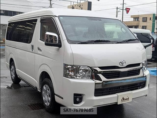 Toyota HIACE VAN 2026-01 8071685-15