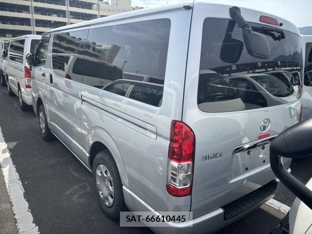 Toyota HIACE VAN 2016-11 8072137-3