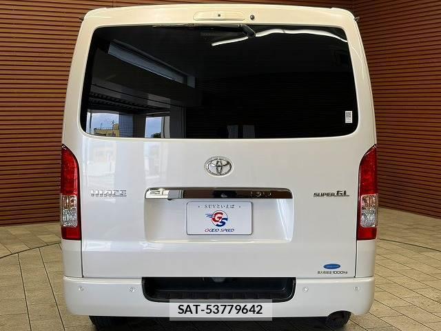 Toyota HIACE VAN 2020-10 8072367-18