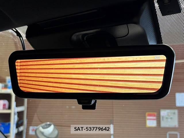 Toyota HIACE VAN 2020-10 8072367-4