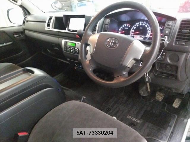 Toyota HIACE WAGON 2017-09 8070916-3