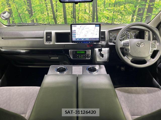 Toyota HIACE WAGON 2023-12 8071400-1