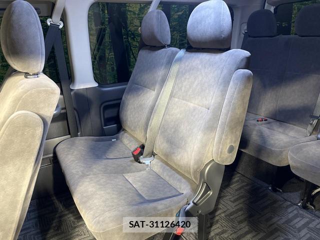 Toyota HIACE WAGON 2023-12 8071400-10