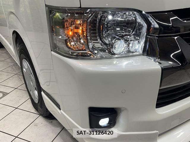 Toyota HIACE WAGON 2023-12 8071400-14