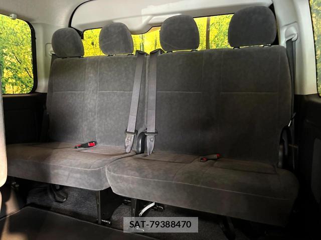 Toyota HIACE WAGON 2023-07 8071438-11