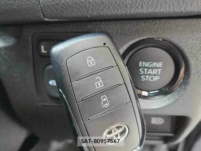 Toyota HIACE WAGON 2026-04 8071684-9