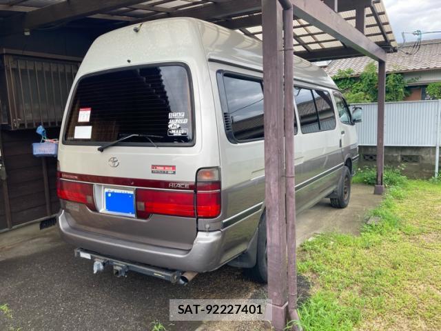 Toyota HIACE WAGON 2001-07 8071748-1