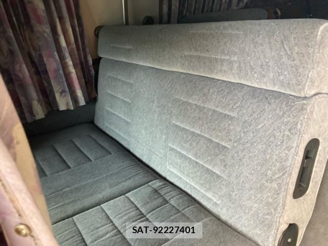 Toyota HIACE WAGON 2001-07 8071748-14