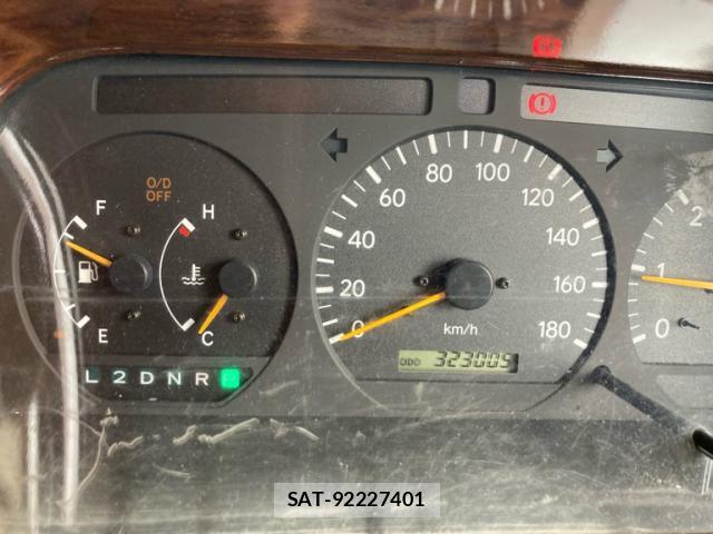 Toyota HIACE WAGON 2001-07 8071748-5