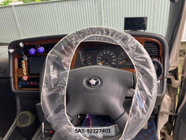 Toyota HIACE WAGON 2001-07 8071748-7