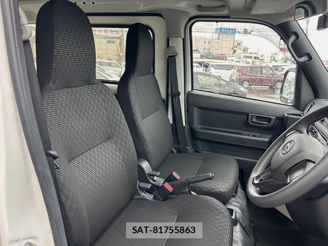 Daihatsu HIJET CARGO 2024-08 8071222-7