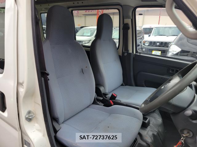 Daihatsu HIJET CARGO 2015-06 8072042-12