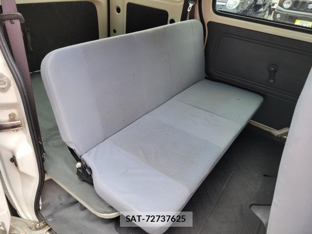 Daihatsu HIJET CARGO 2015-06 8072042-15