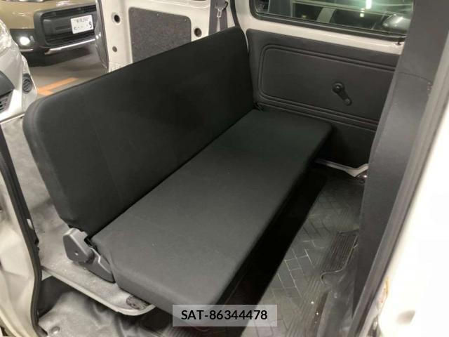Daihatsu HIJET CARGO 2020-06 8072056-6