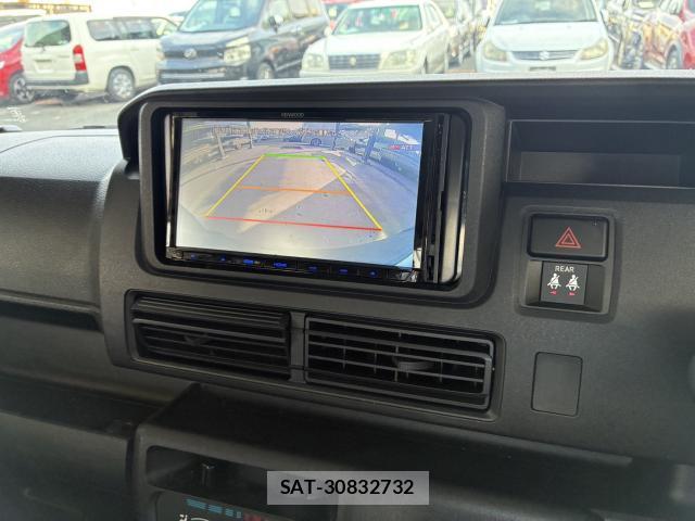 Daihatsu HIJET CARGO 2022-03 8072290-12