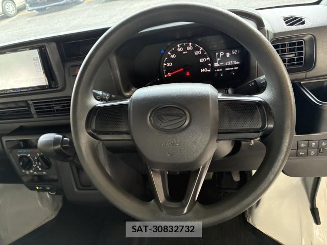 Daihatsu HIJET CARGO 2022-03 8072290-13