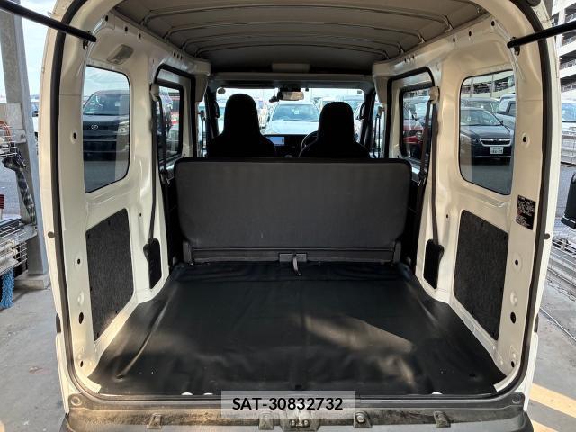 Daihatsu HIJET CARGO 2022-03 8072290-17