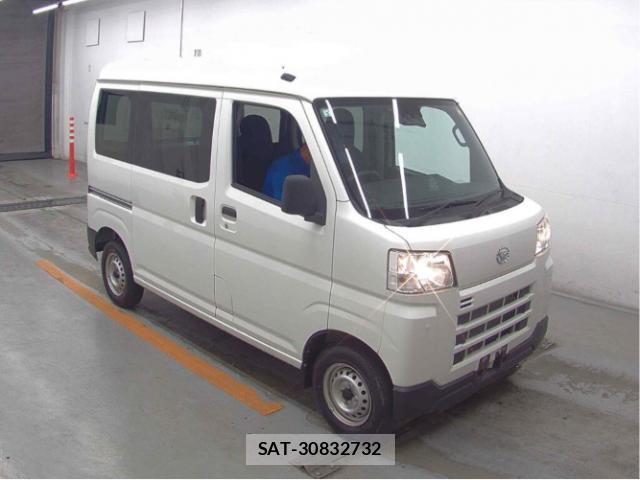 Daihatsu HIJET CARGO 2022-03 8072290-3