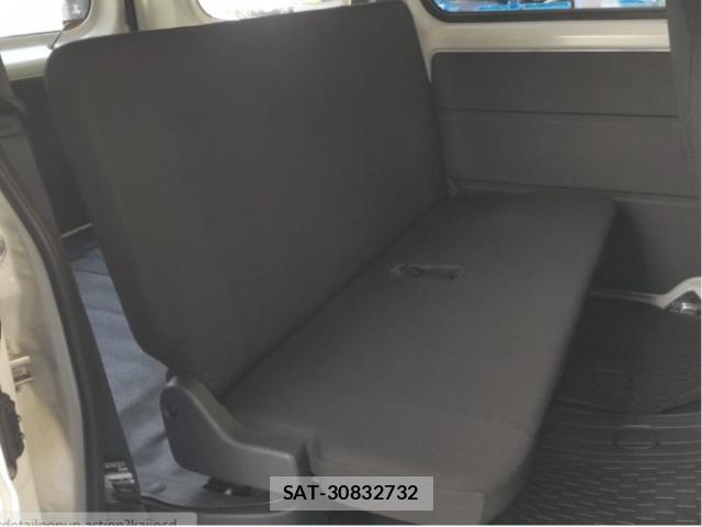 Daihatsu HIJET CARGO 2022-03 8072290-5