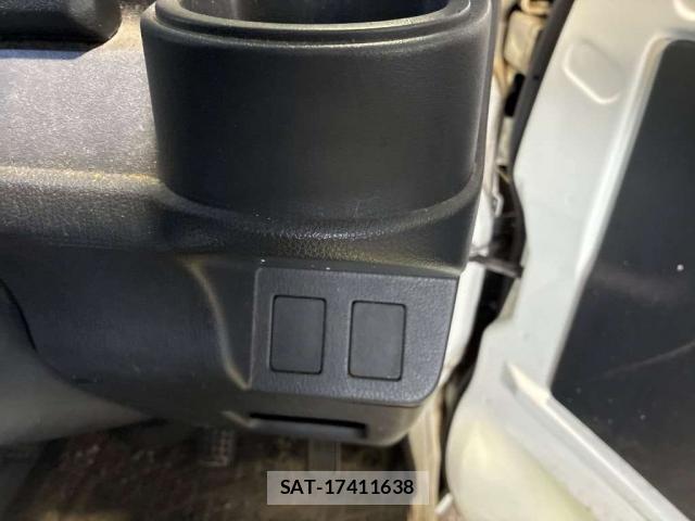 Daihatsu HIJET TRUCK 2017-01 8072049-8