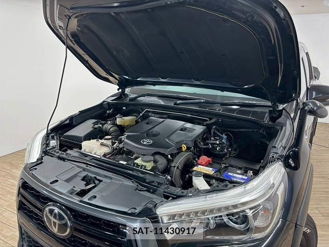 Toyota HILUX 2019-01 8071035-17