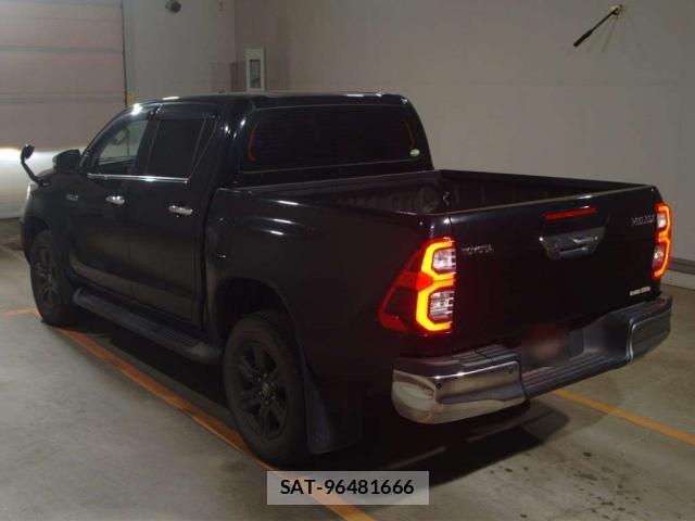 Toyota HILUX 2020-09 8072187-3